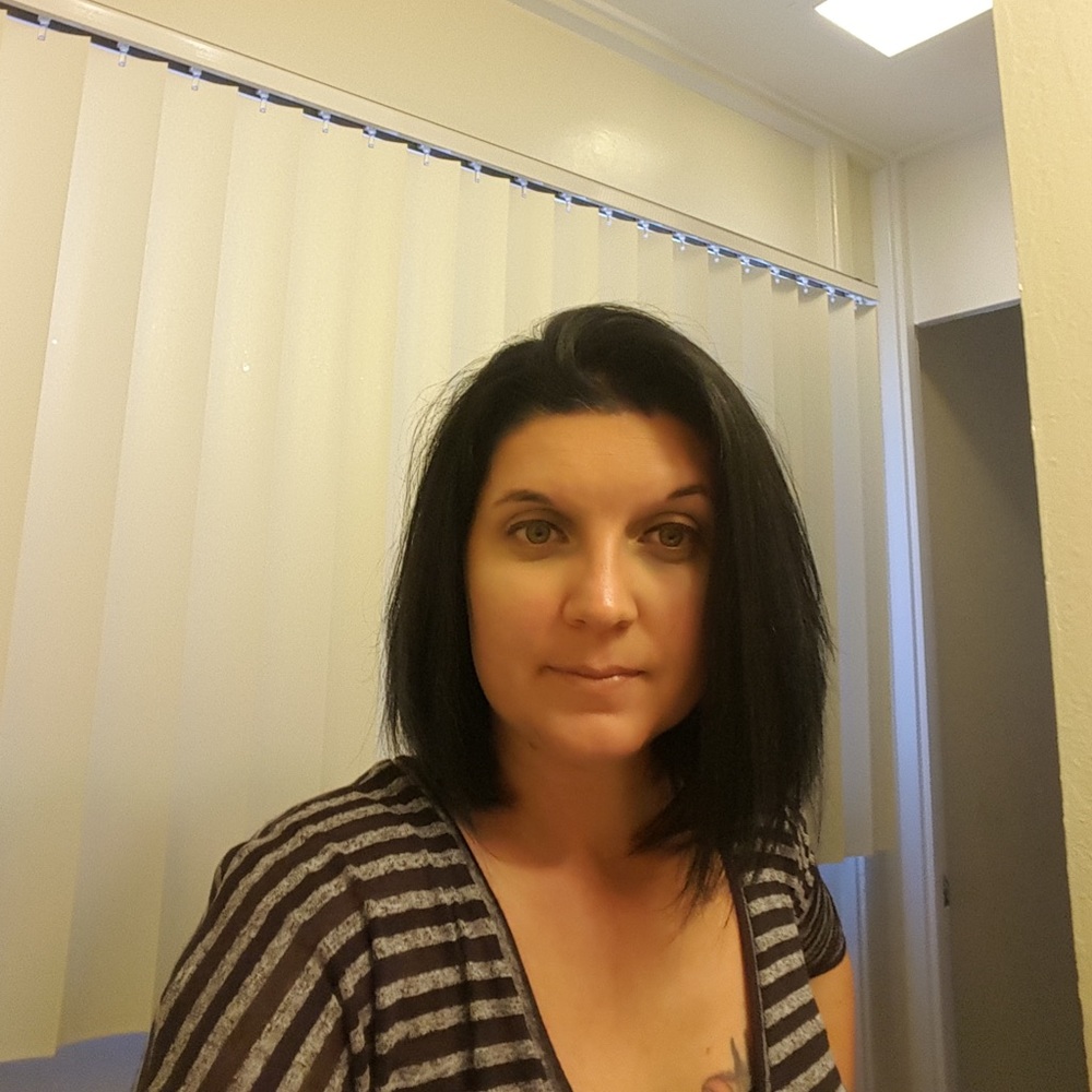 Meet your Posher, Stacy